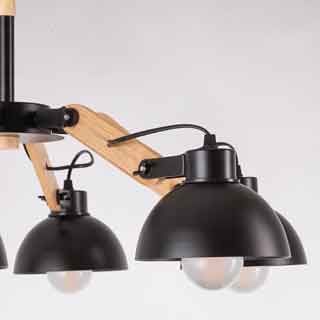 La Lámpara Colgante Metal Bratsk con bombilla LED E27.