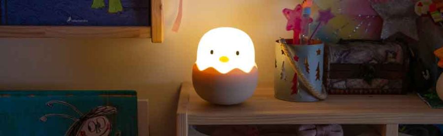 Lámpara de luz nocturna infantil GreenIce iluminación LED, modelo Chicken.
